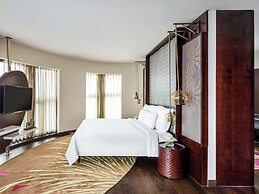 Pullman New Delhi Aerocity Hotel