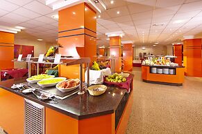 MLL Caribbean Bay Hotel