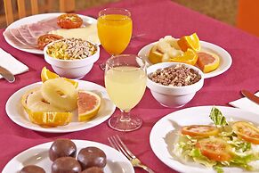 MLL Caribbean Bay Hotel