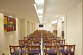 MLL Caribbean Bay Hotel