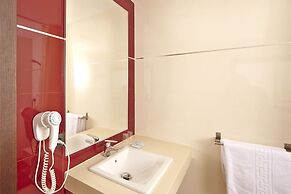 MLL Caribbean Bay Hotel