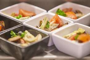 MLL Mediterranean Bay Hotel - Adults Only