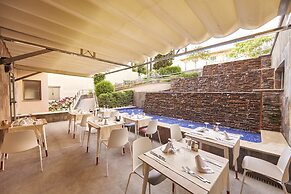 MLL Mediterranean Bay Hotel - Adults Only