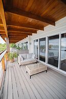 The Beach House Boutique Hotel