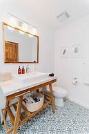 The Beach House Boutique Hotel