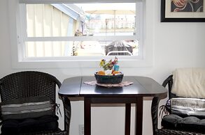 A Float Home B&B in Fisherman’s Wharf