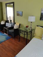 A Float Home B&B in Fisherman’s Wharf