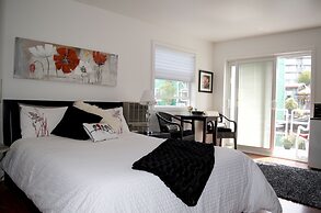 A Float Home B&B in Fisherman’s Wharf