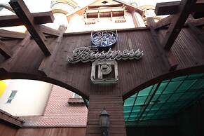Business Hotel