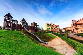 Town Square Suites by Toscana Valley