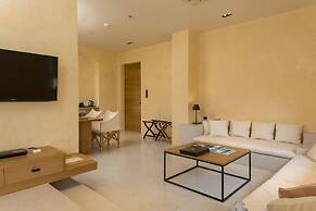 Town Square Suites by Toscana Valley