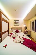 Golden Legend Diamond Hotel