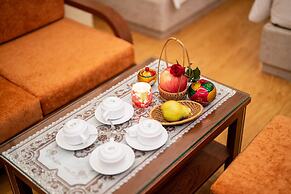 Golden Legend Diamond Hotel