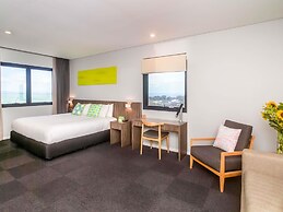 ibis Styles The Entrance