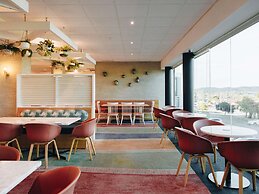 ibis Styles The Entrance