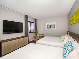 ibis Styles The Entrance
