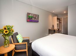 ibis Styles The Entrance