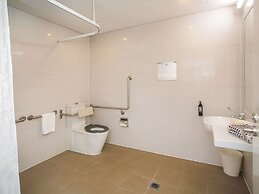 ibis Styles The Entrance