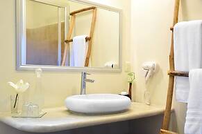 Villas Geminis Boutique Condo Hotel