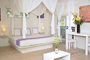 Villas Geminis Boutique Condo Hotel