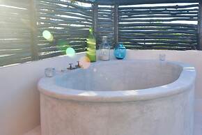 Villas Geminis Boutique Condo Hotel