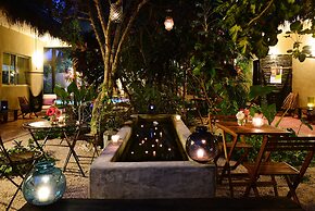 Villas Geminis Boutique Condo Hotel