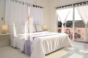 Villas Geminis Boutique Condo Hotel