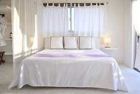 Villas Geminis Boutique Condo Hotel