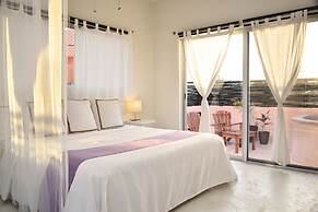 Villas Geminis Boutique Condo Hotel