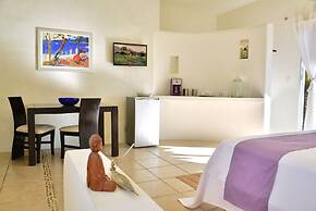 Villas Geminis Boutique Condo Hotel