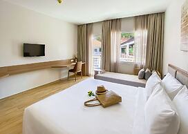 Minera Hot Springs Binh Chau