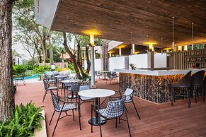 Minera Hot Springs Binh Chau