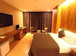 Designers Hotel The Rich