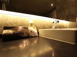 Designers Hotel The Rich