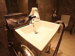 Designers Hotel The Rich