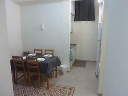 Allenby 2 Bed & Breakfast