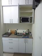 Allenby 2 Bed & Breakfast