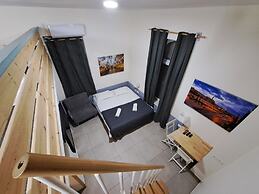 Allenby 2 Bed & Breakfast