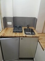 Allenby 2 Bed & Breakfast