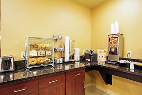 Cobblestone Inn & Suites - Corry
