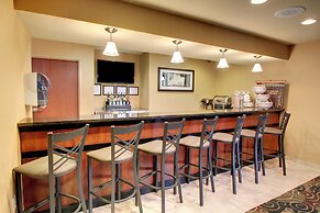 Cobblestone Inn & Suites - Corry