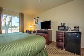 Cobblestone Inn & Suites - Corry