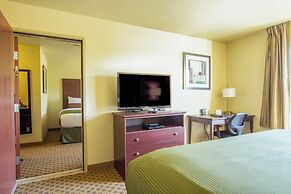 Cobblestone Inn & Suites - Corry