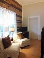 L'Habitation Guest House