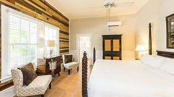 L'Habitation Guest House