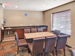 Cobblestone Inn & Suites – Big Lake