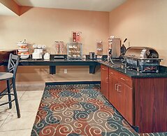 Cobblestone Inn & Suites – Big Lake