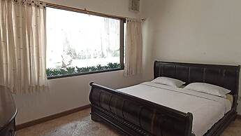 De Bukit Dago Villa by HouseinBandung