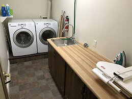 Balsam Suites Boutique Inn & Residence