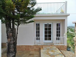 Caribbean Inn & Suites